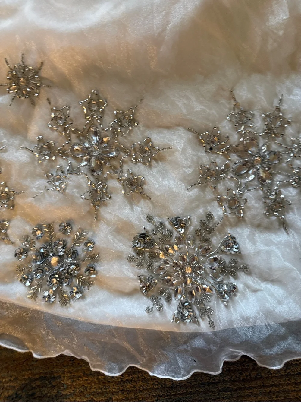 Pier 1 pale grey/silver Beaded Tulle Tree Skirt with Snowflake Embellishments